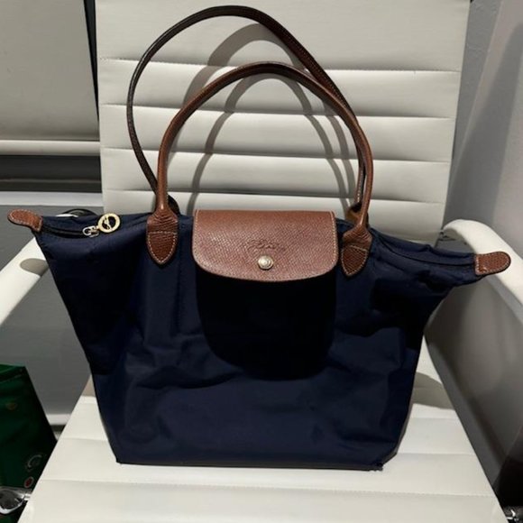 Longchamp Le Pliage - Picture 1 of 11